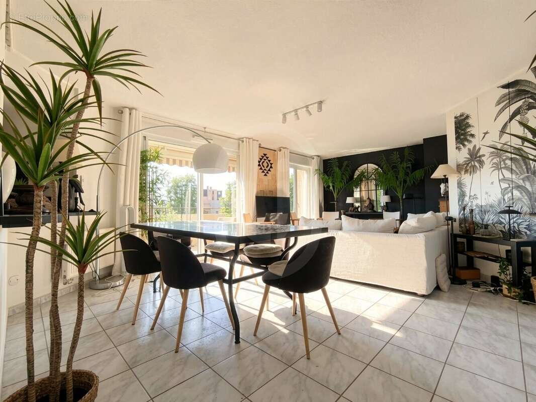 PORT MARIANNE - 80 m² avant-dernier étage - photo 5