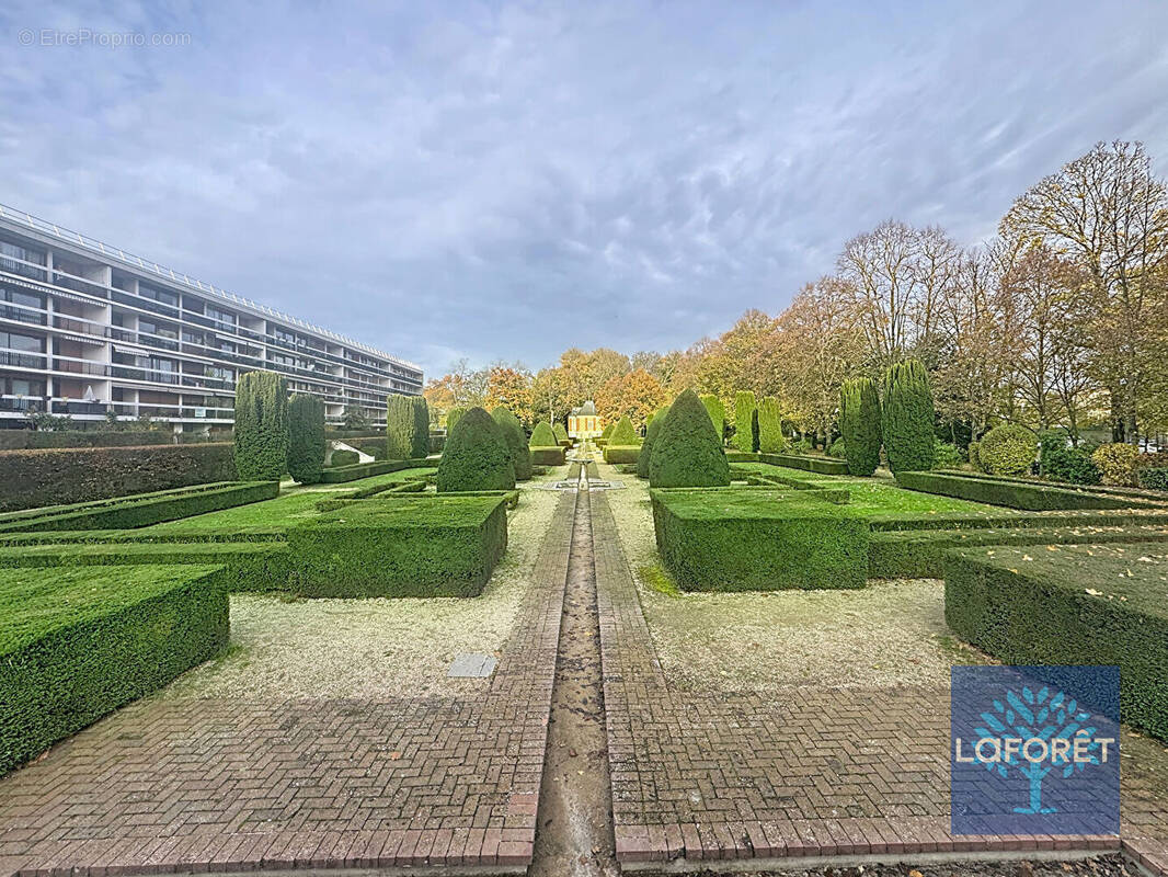 Appartement à CHILLY-MAZARIN