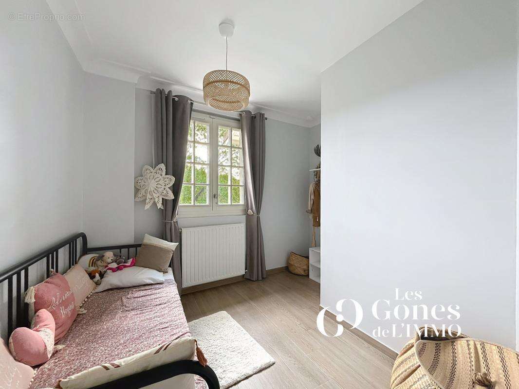 Maison pleine de charme   170m2   4 chambres   Beau jardin a - photo 15