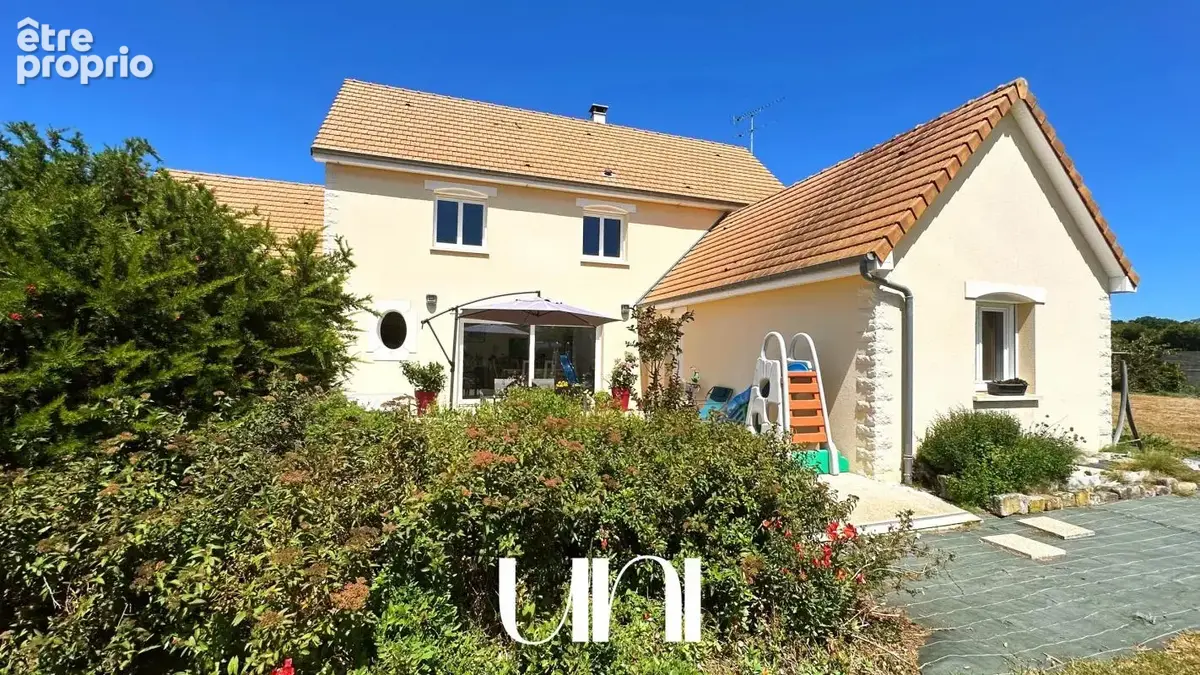 Maison 5 pièces 133m2 et 3000m² de terrain - Aure sur mer - photo 8
