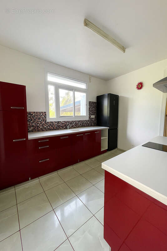 Maison à CAPESTERRE-BELLE-EAU