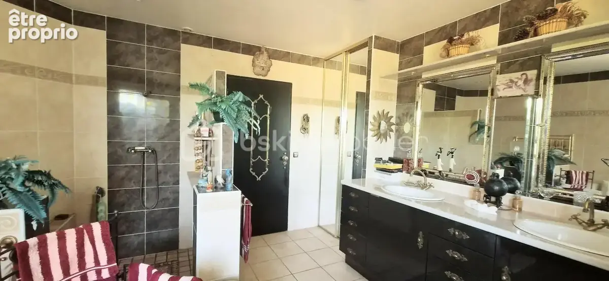 Villa familiale de caractère – volumes rares – 284 m² + véranda 37 m² – esprit coup de cœur - photo 22