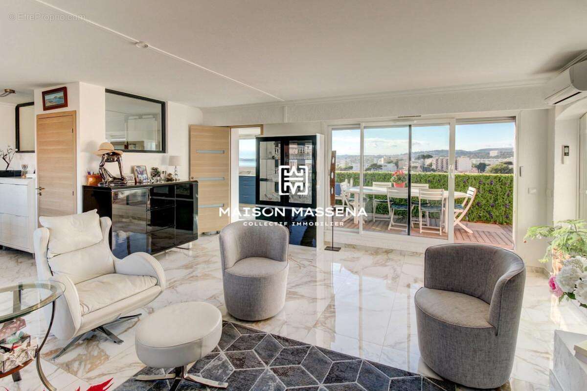 Appartement à CAGNES-SUR-MER