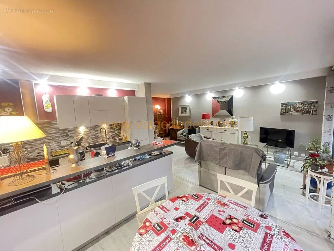 Appartement à LYON-5E