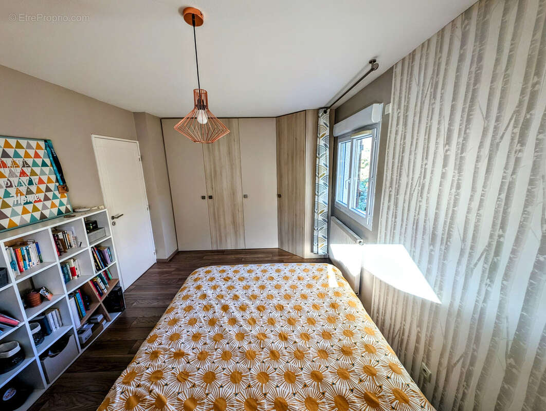 Appartement à QUINTAL