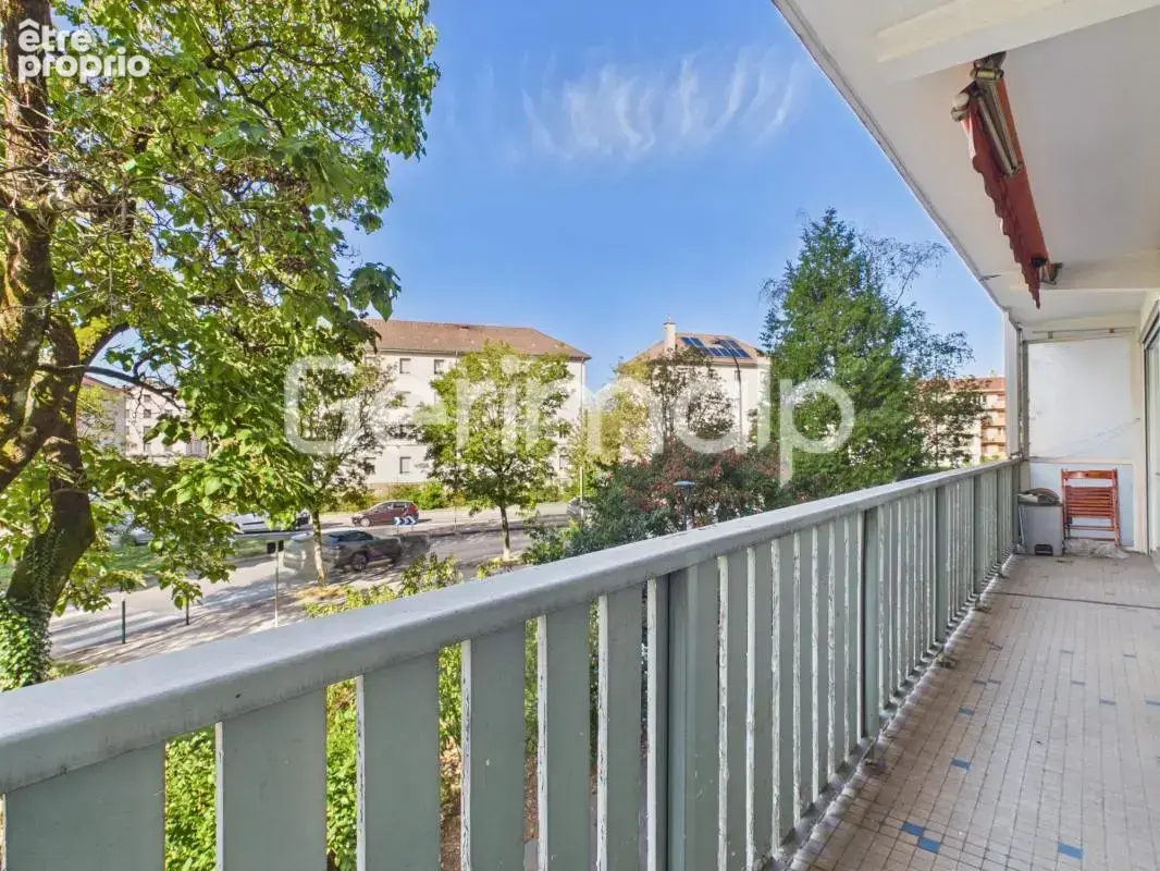 Vente - Appartement - 2 pièces + cuisine - 48,18 m² - 178 500 € - photo 11