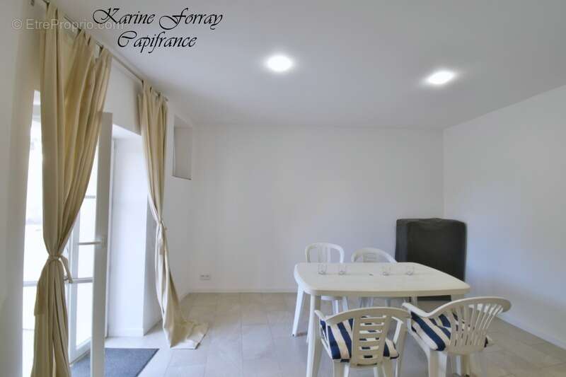 Maison à COLOMBIERS