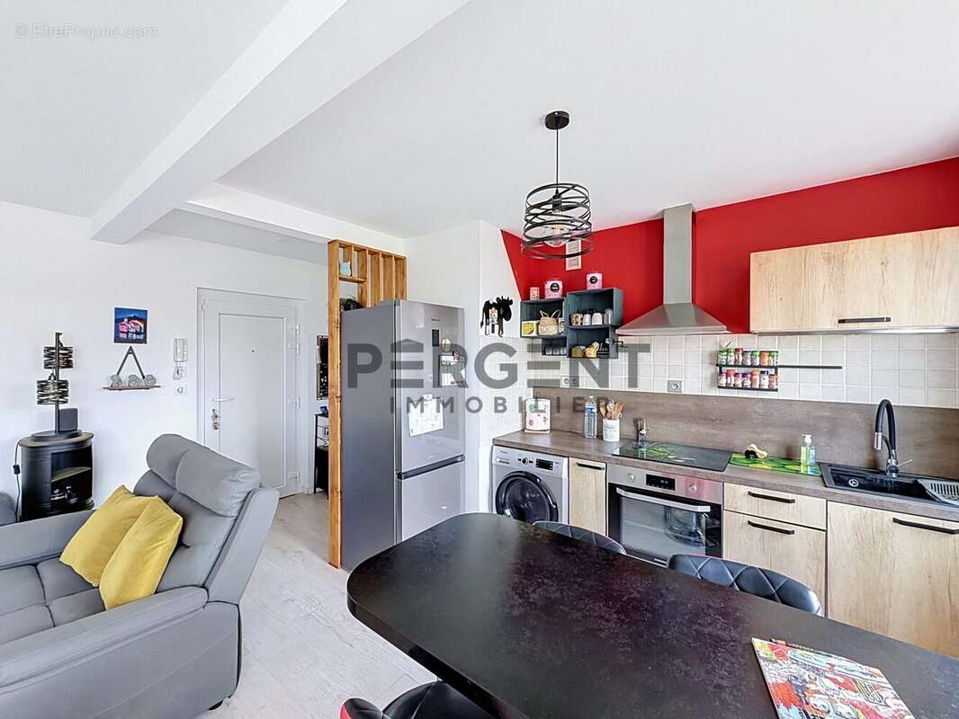 Appartement 48 m² à Charleville-Mezieres  - photo 5