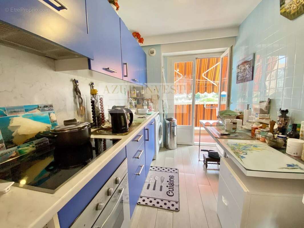 Appartement à ROQUEBRUNE-CAP-MARTIN