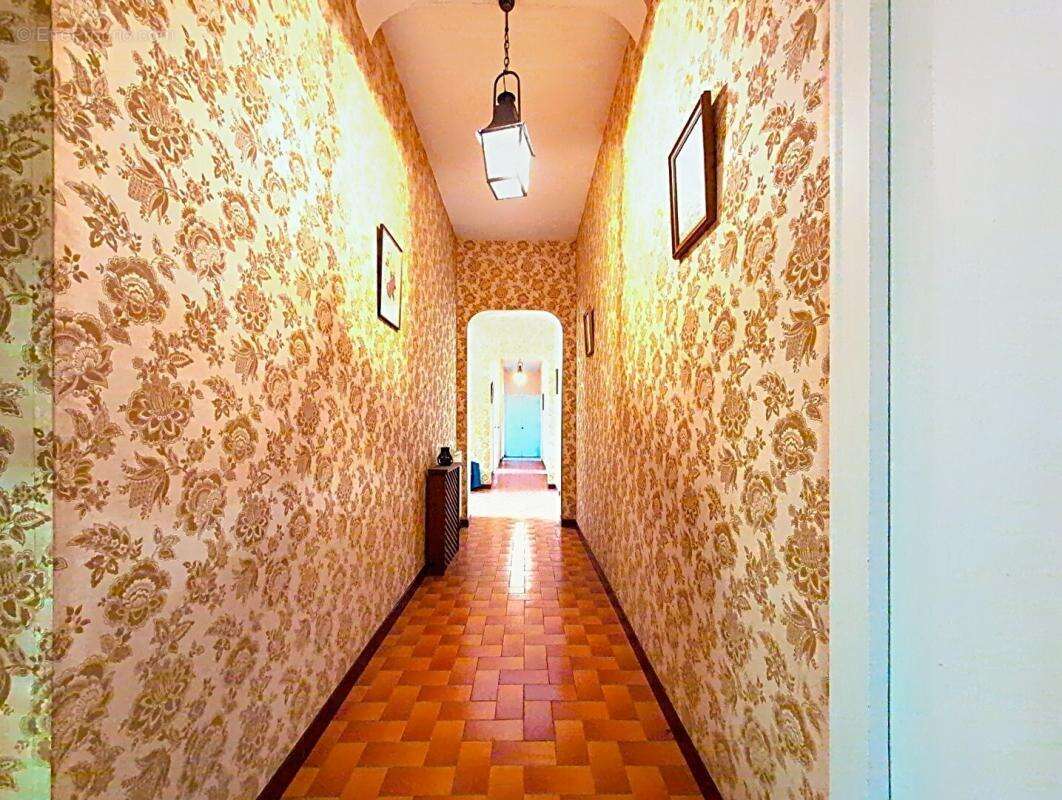 Maison de caractère avec un lac privé - photo 8