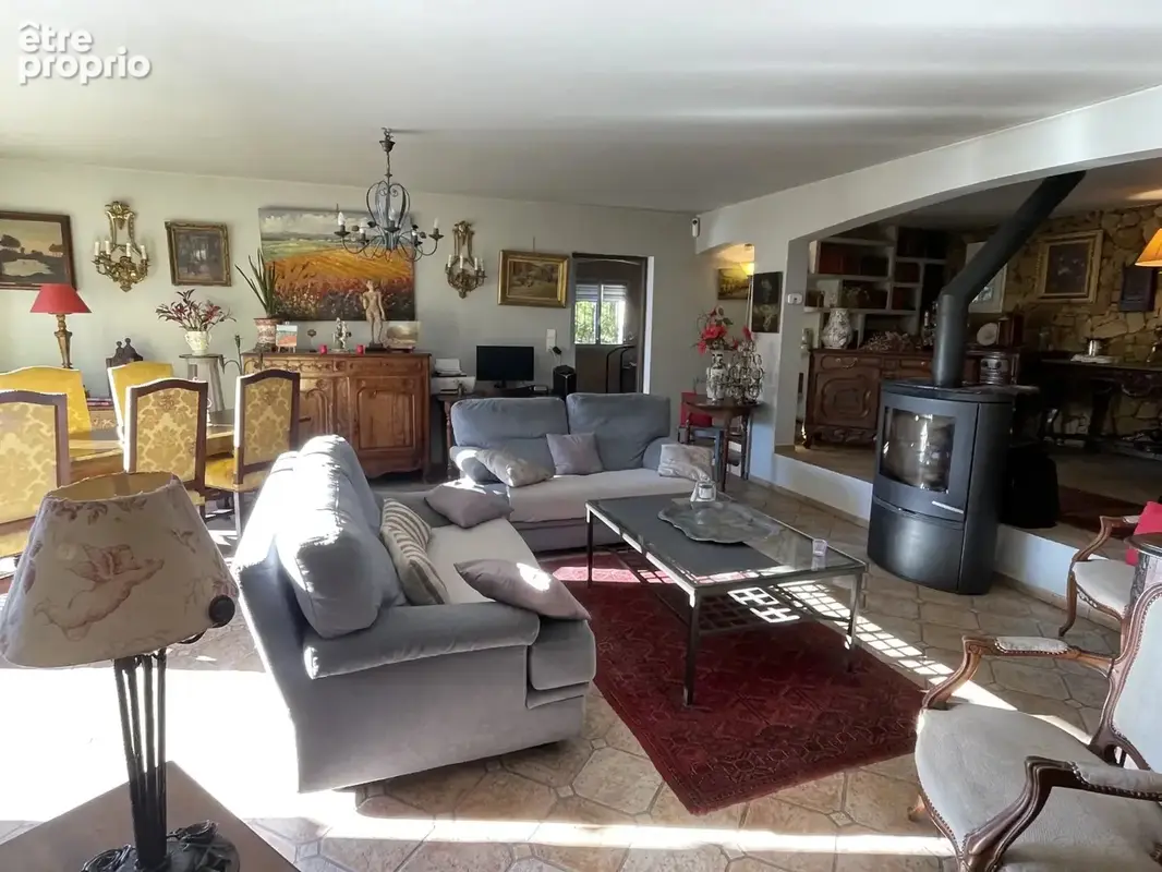 Villa de plain pied avec piscine et vue dégagée - photo 31