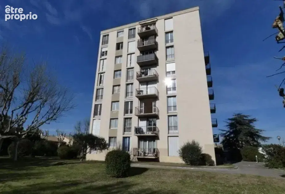 Appartement 81 m² à Le Pontet  - photo 8
