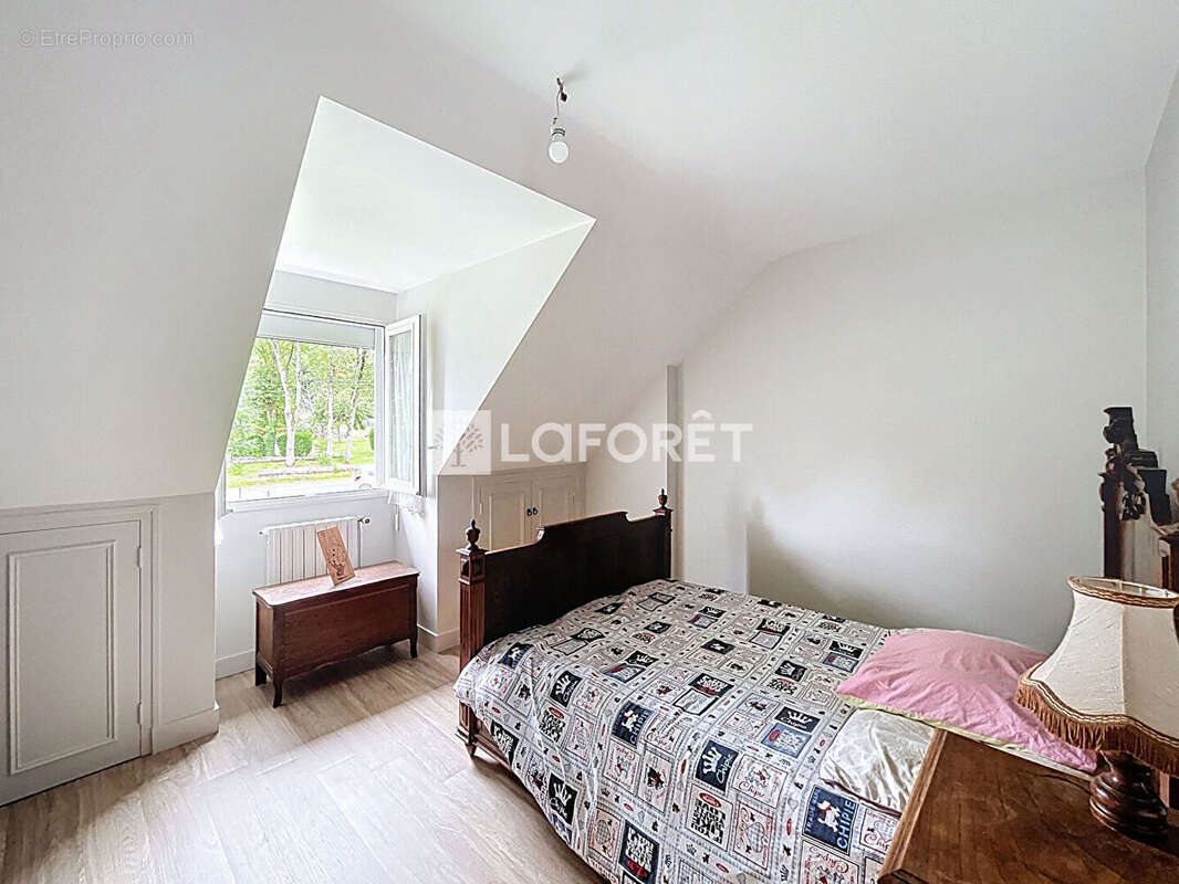 Maison à LA GACILLY