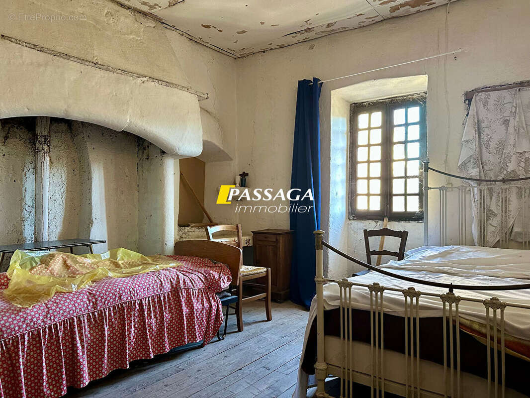 Maison à SAINT-GENIEZ-D&#039;OLT