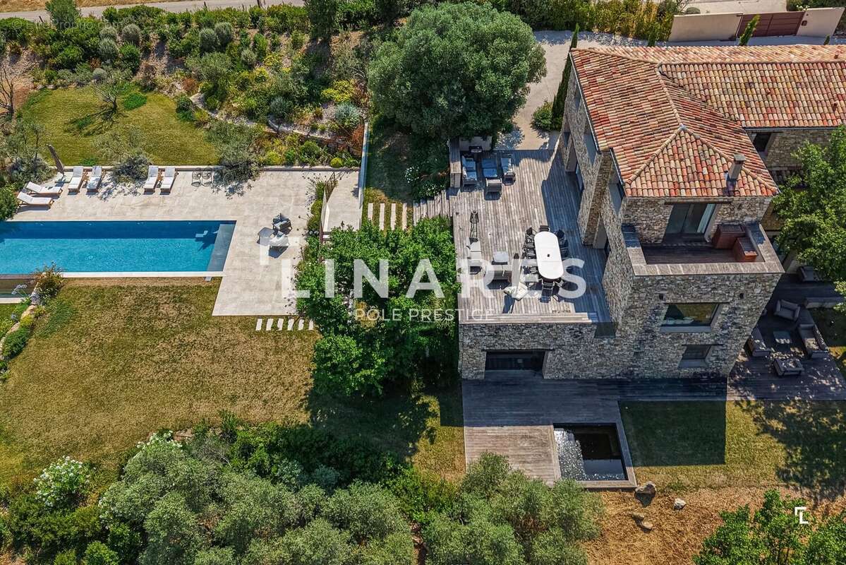 Domaine bellevue - mas de 459 m² - 13610 le puy sainte reparade - photo 4