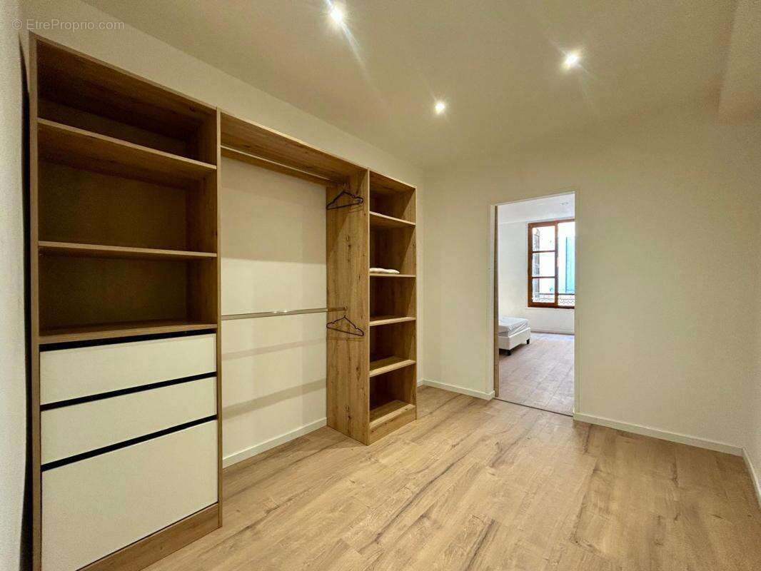 Maison 320 m² à Volonne  - photo 11