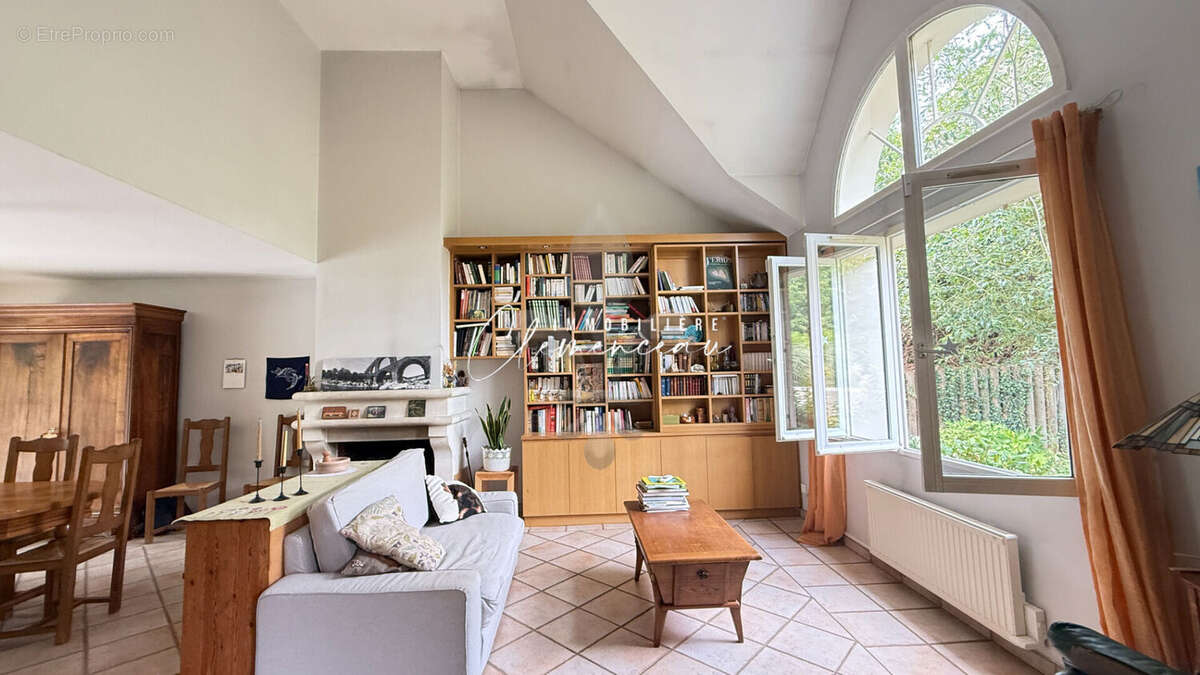 Maison familiale Medan - 176 m² - photo 2