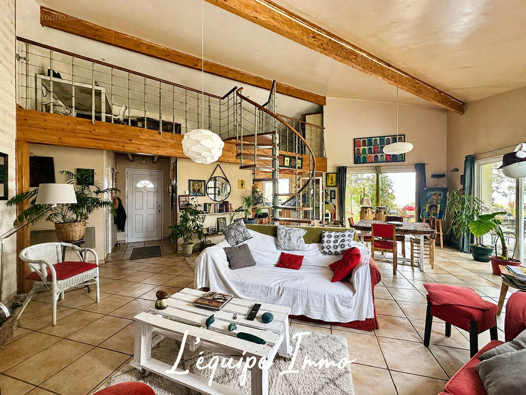 Maison T4 bis avec vue Pyrénées, sous-sol et jardin - photo 3
