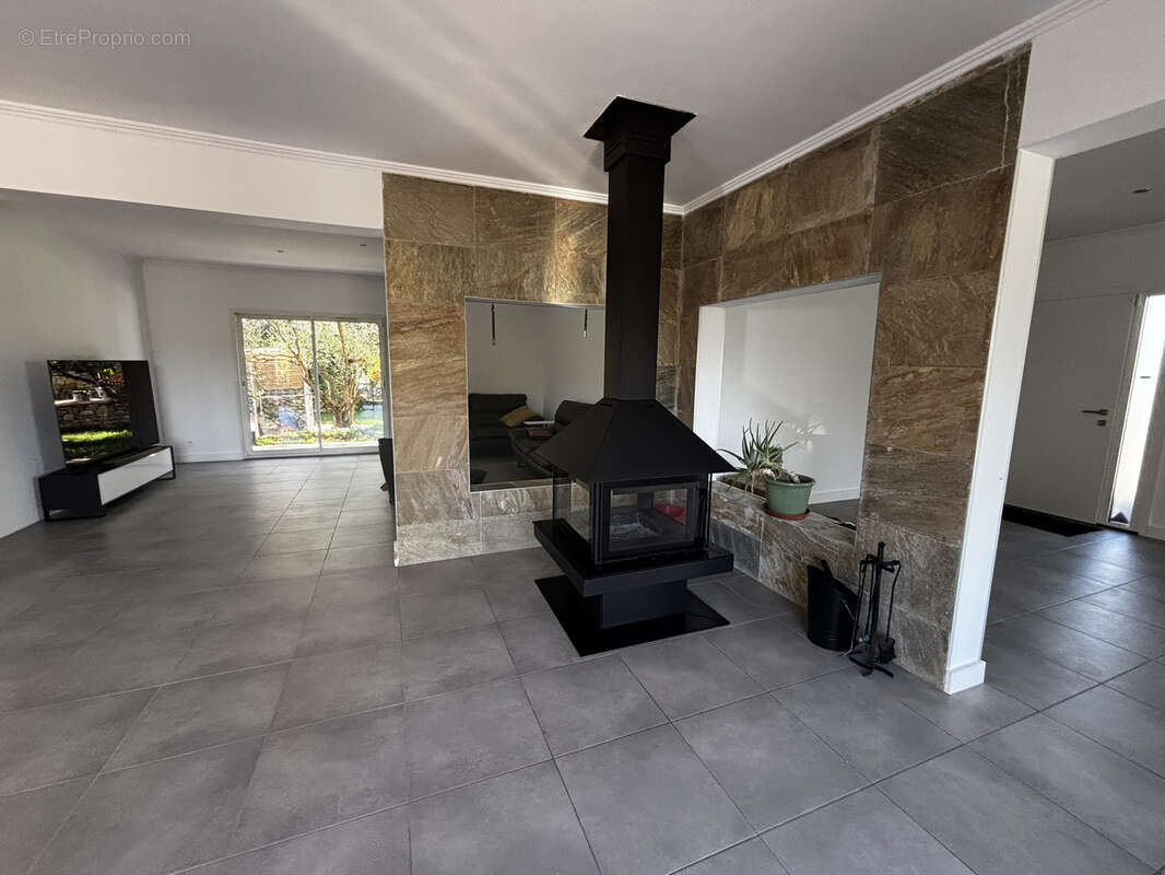 Maison à MALAUCENE