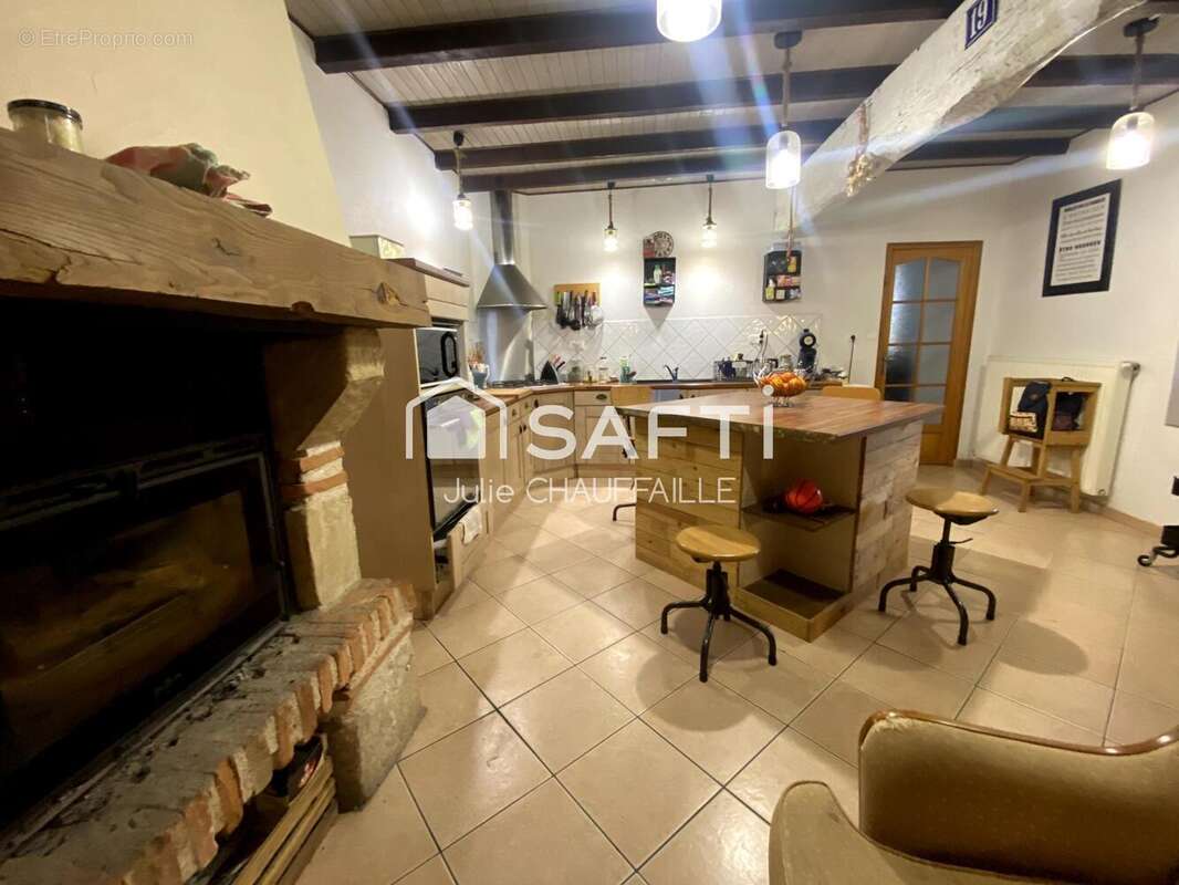 Maison 133 m² à Fauguerolles  - photo 3