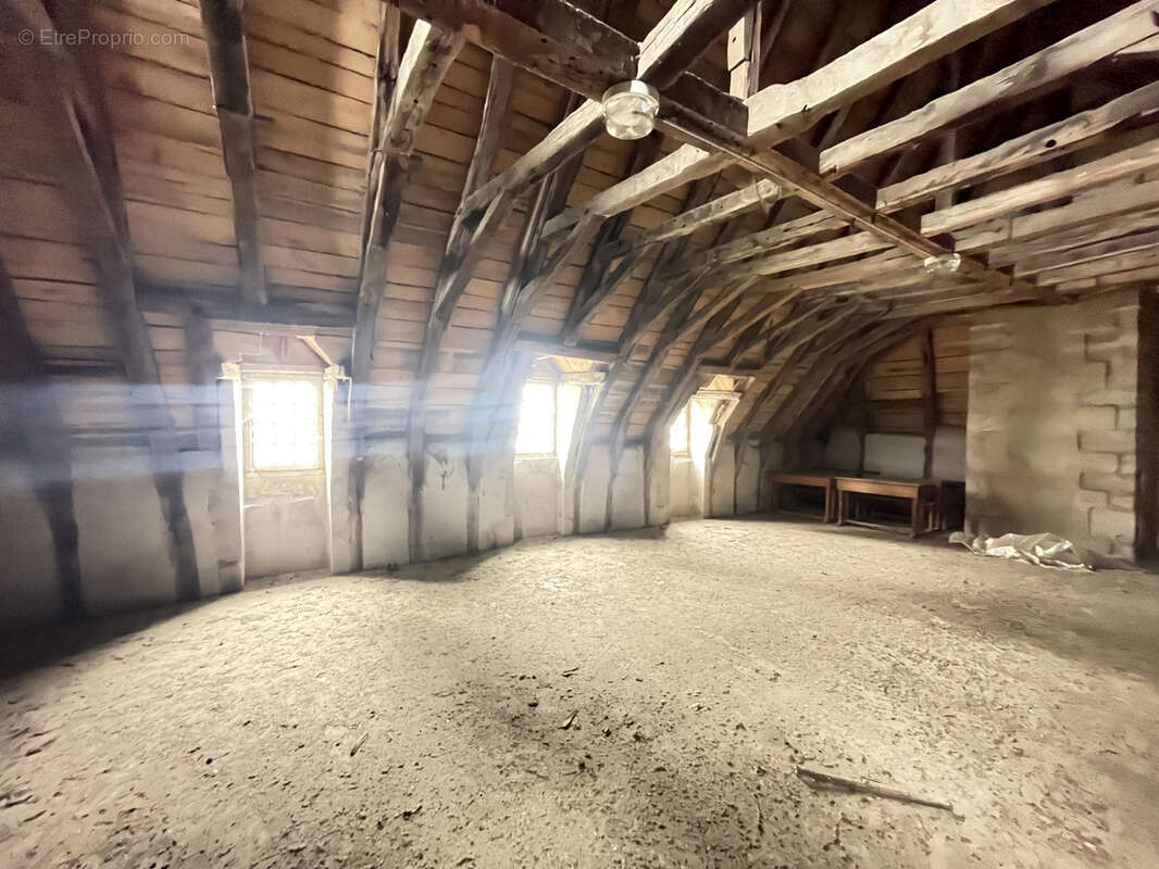 Maison à RILHAC-XAINTRIE