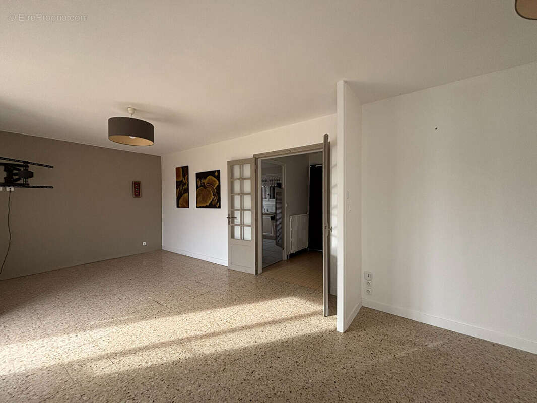 Maison à CHATEAUNEUF-EN-THYMERAIS