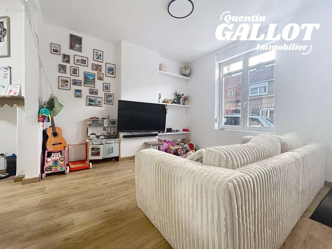 Maison à STEENBECQUE