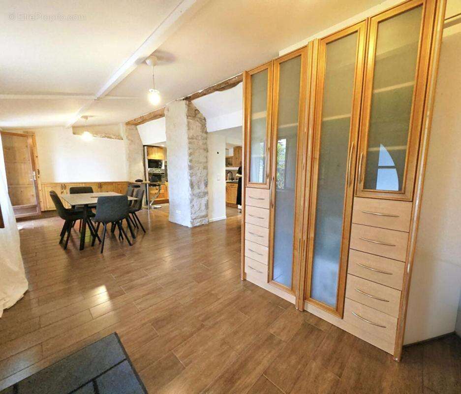 Coup de coeur : Charmante maison en pierre ? Jardin sans vis-à-vis - photo 2