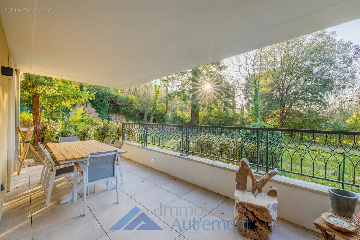 Appartement à AIX-EN-PROVENCE