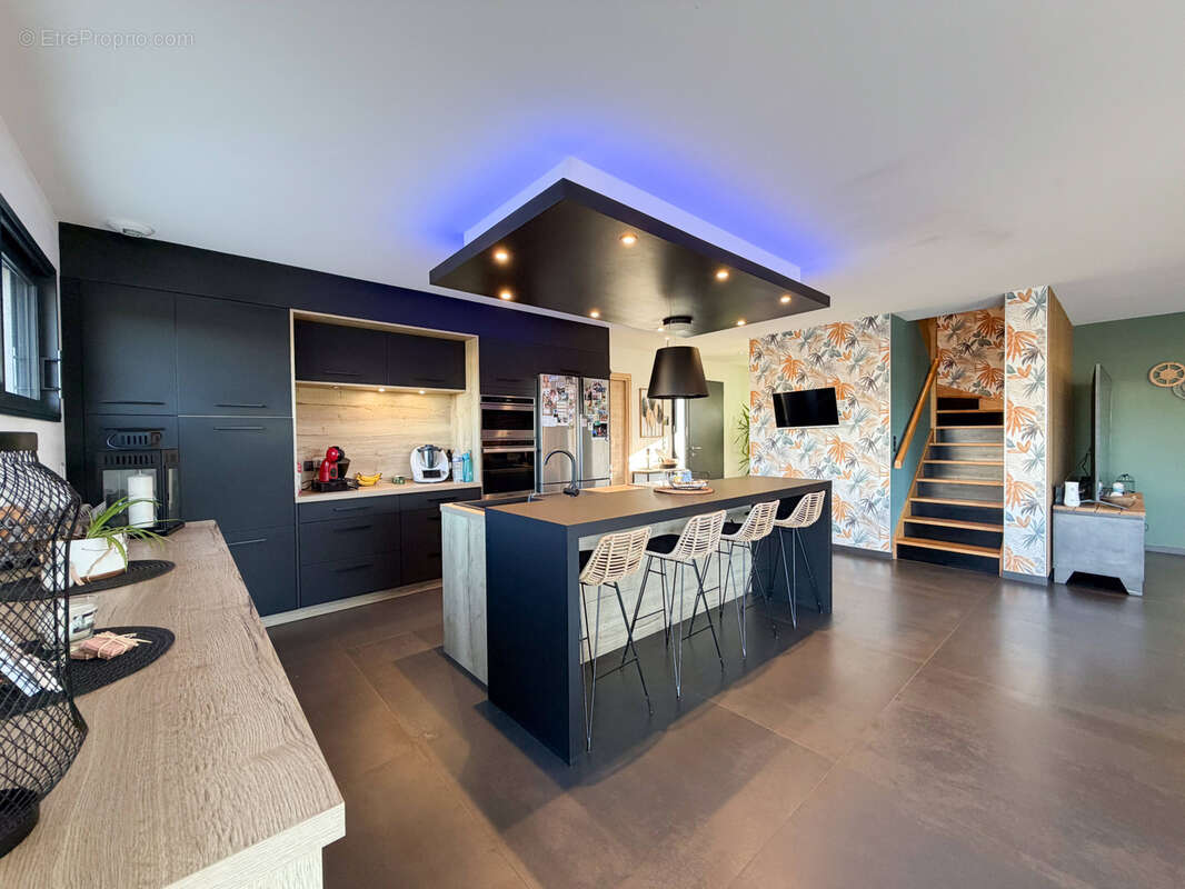 Maison à SAINT-CELERIN