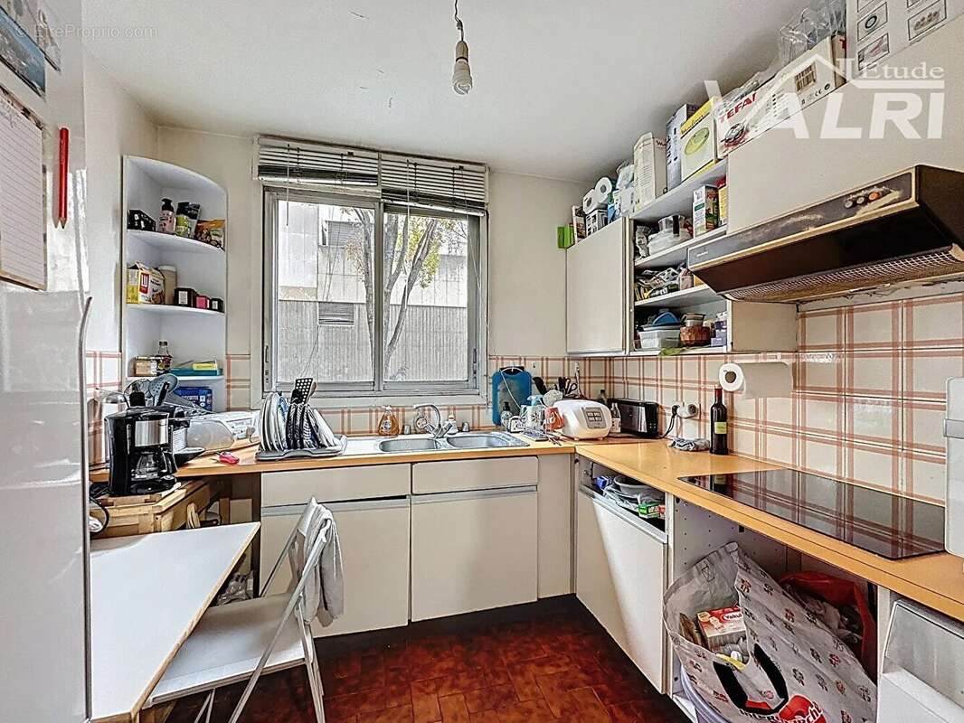 Appartement à PARIS-11E