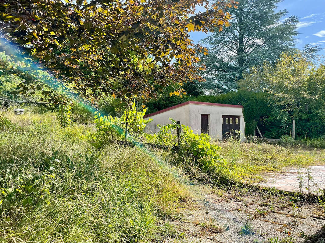 Maison 91 m² à Saint-Florentin  - photo 3