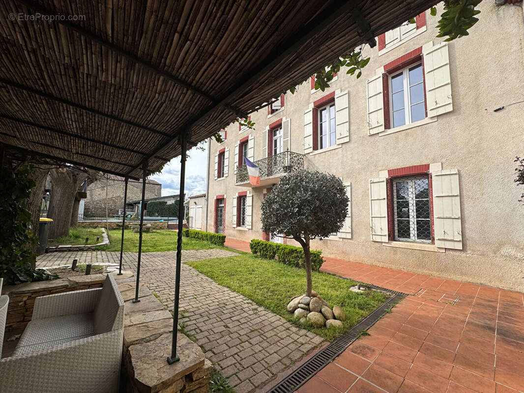 Maison à SAINT-JEAN-DU-FALGA