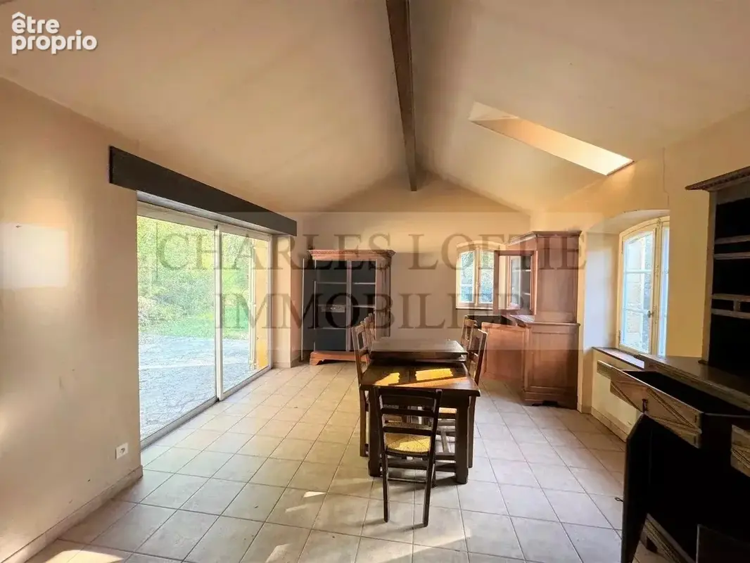 Charmante maison en pierre, garage et dépendances sur 1.5 ha au calme et proche d'un village en Bouriane - photo 7