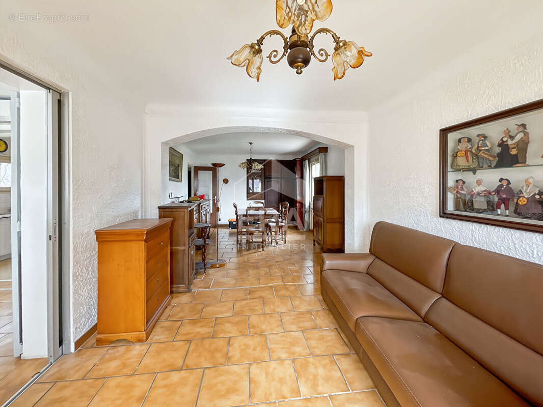 Maison à MOUANS-SARTOUX