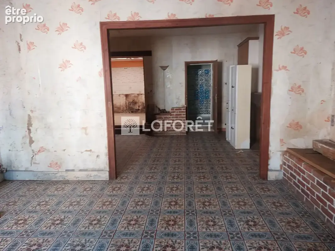 Maison a renover - photo 3