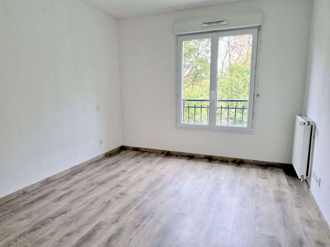 Appartement à ELANCOURT