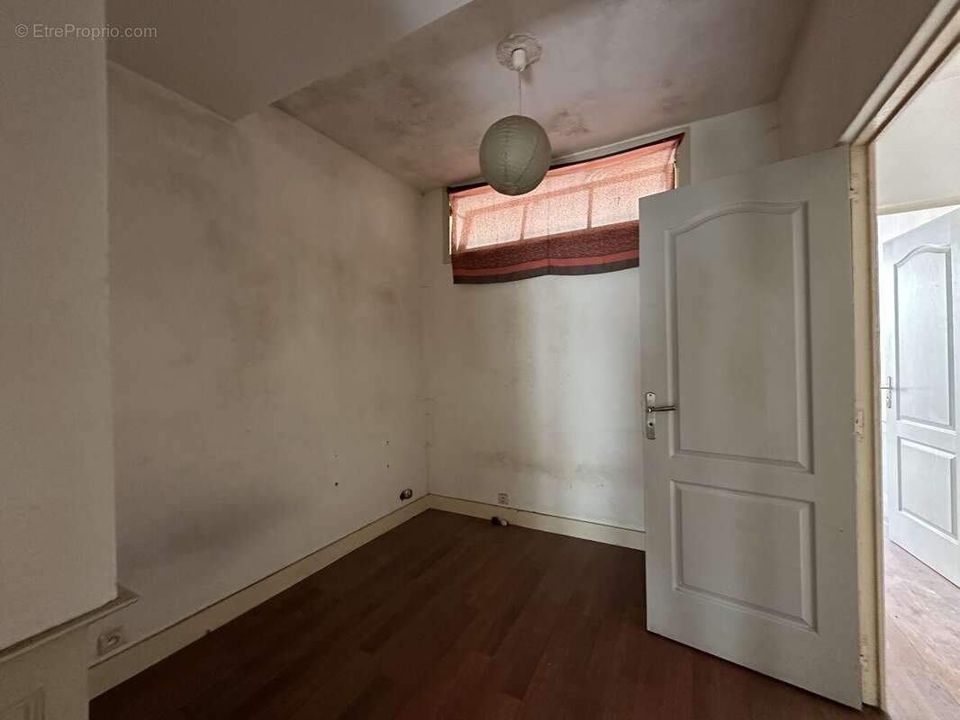 Maison à SAINT-YRIEIX-LA-PERCHE