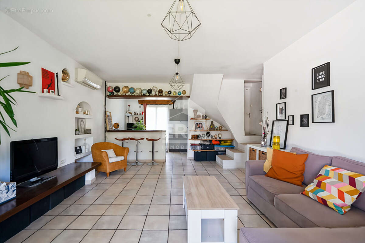 Maison à BOUC-BEL-AIR