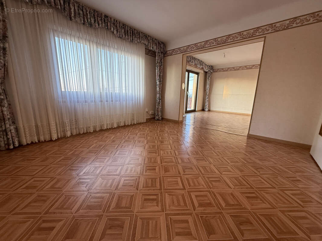 Maison individuelle 6 pièces de 115 m2 avec sous-sol - photo 6