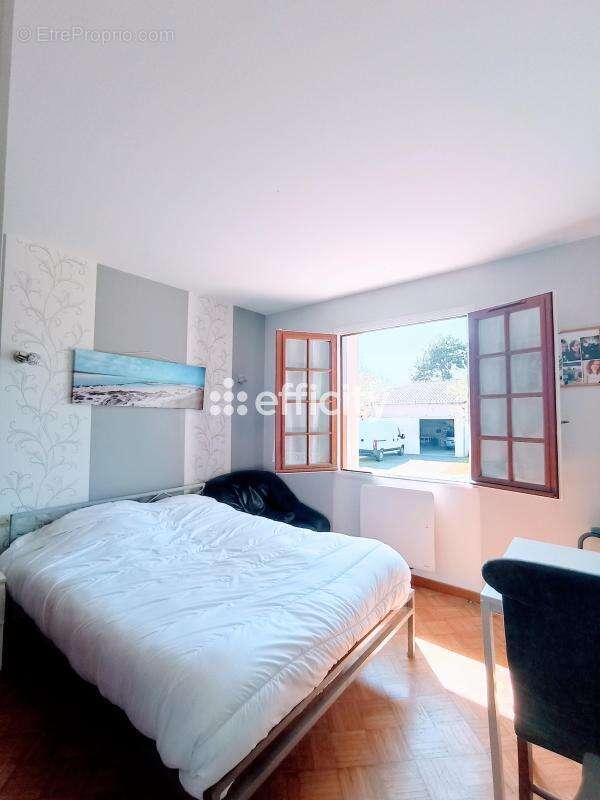 Maison 184 m² à Cernay  - photo 7