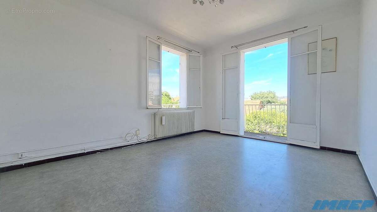 Appartement à MARSEILLE-8E