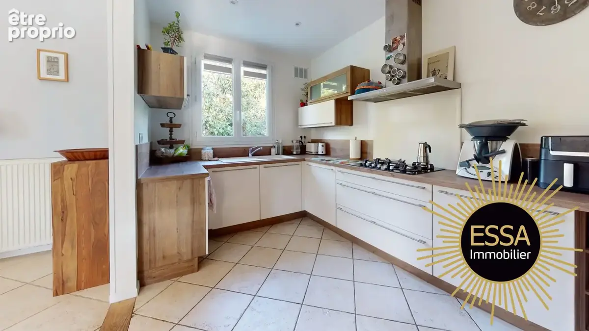 Maison 8 pièces 155 m² à vendre à Chavenay (78450) - photo 5