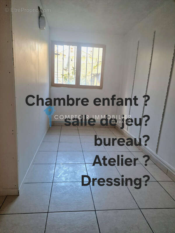 A vendre local / bureaux / loft centre de ghisonaccia - photo 9