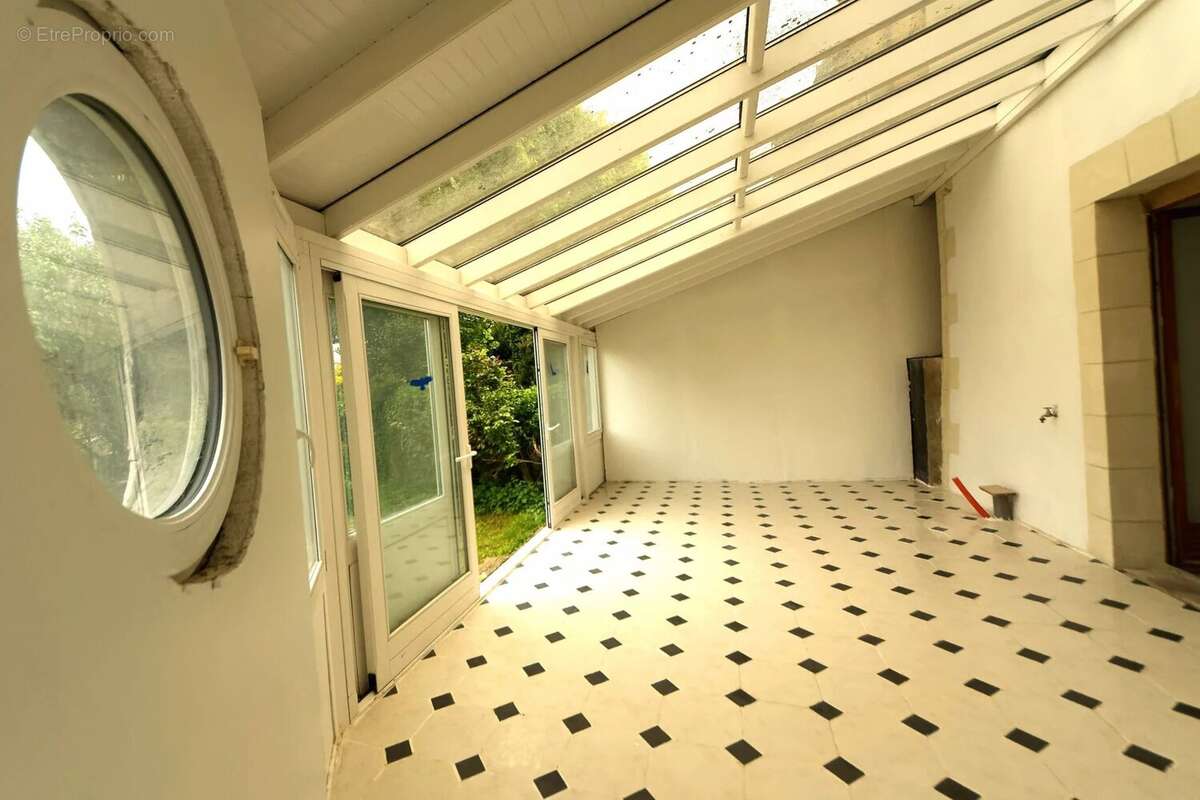 Maison à SAINT-CHRISTOPHE-SUR-LE-NAIS