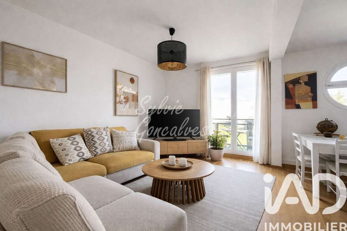 Appartement 61 m² à Argenteuil  - photo 2