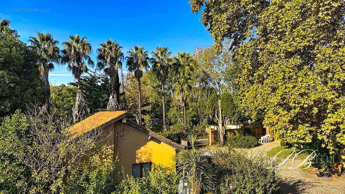 Maison à SAINT-CYPRIEN