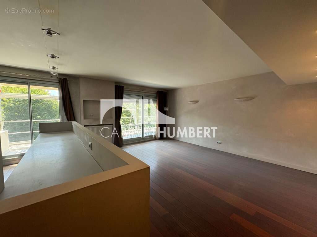 Appartement 113 m² à Saint-Etienne  - photo 5