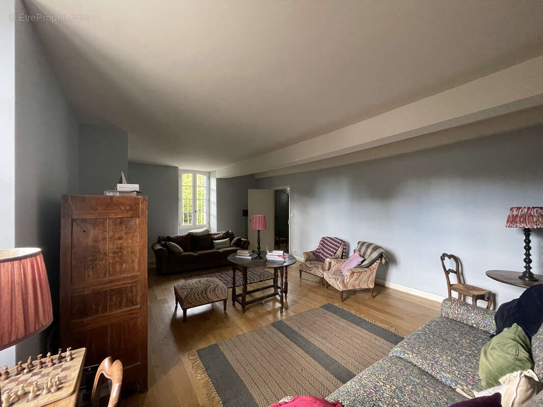 Maison à BRUGES-CAPBIS-MIFAGET