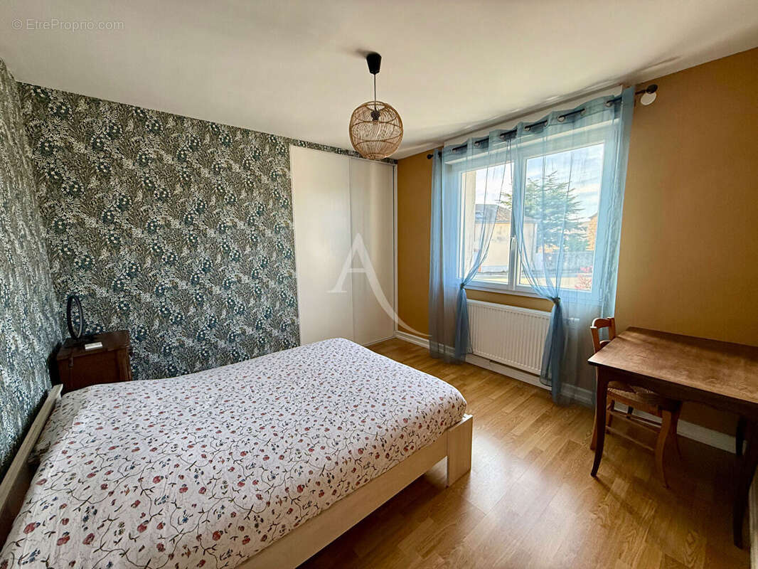 Maison 6 chambres L Huisserie - photo 10